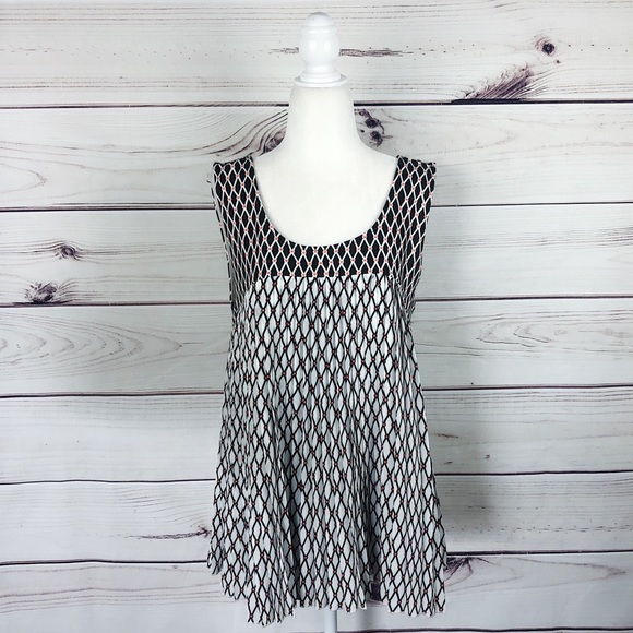Deletta Anthropologie Pleated Diamond Tank Large - Picture 4 of 11